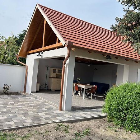 Galeria Vendeghaz Hotel Mezőkövesd Eksteriør billede