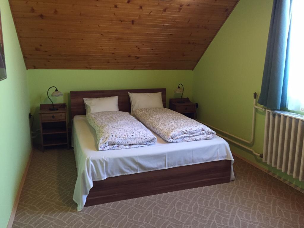 Galeria Vendeghaz Hotel Mezőkövesd Værelse billede