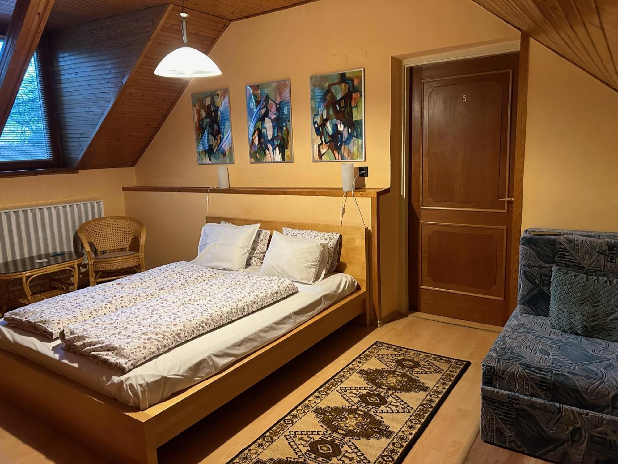 Galeria Vendeghaz Hotel Mezőkövesd Eksteriør billede