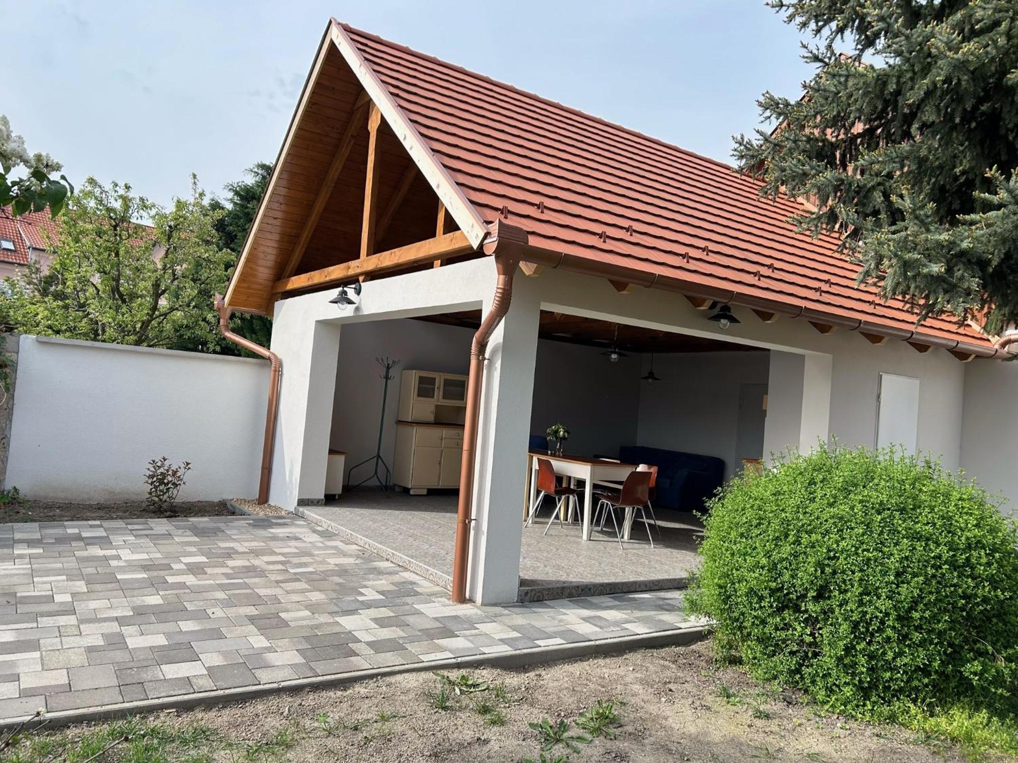Galeria Vendeghaz Hotel Mezőkövesd Eksteriør billede